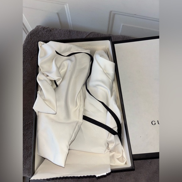 Gucci Ace pearl studded sneakers size 37.5 EU - Picture 10 of 10